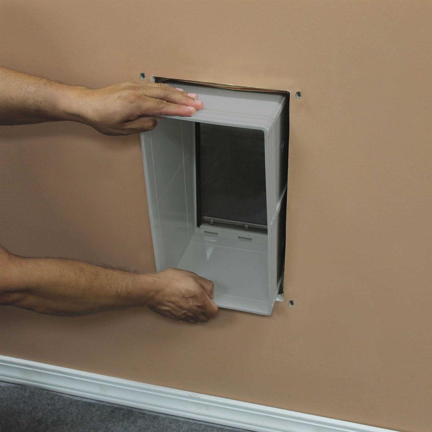 Ruff-Weather Pet Door Q464