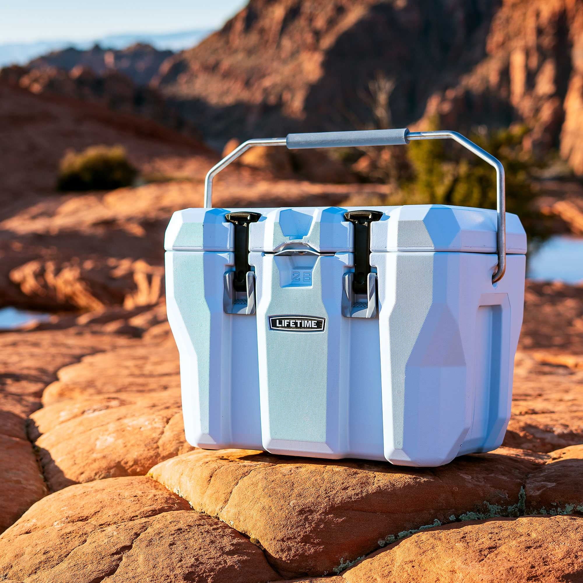 28 Quart Polyethylene Cooler, Sky Blue F928
