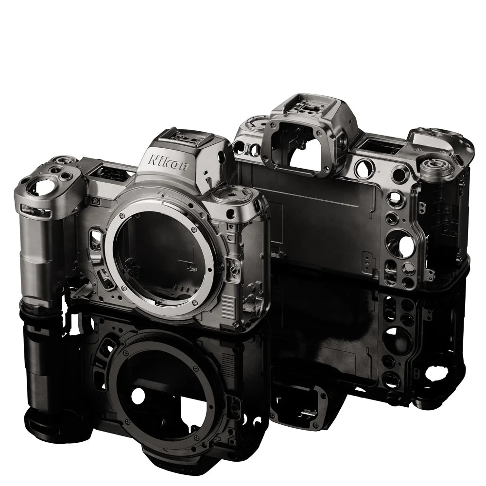 Mirrorless Camera 24.5MP Full Frame Body Only J573