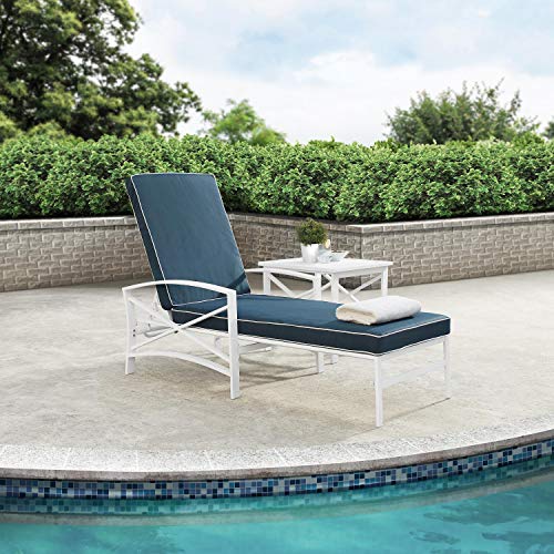 White Metal Chaise Lounge with Grey Cushions Z155409