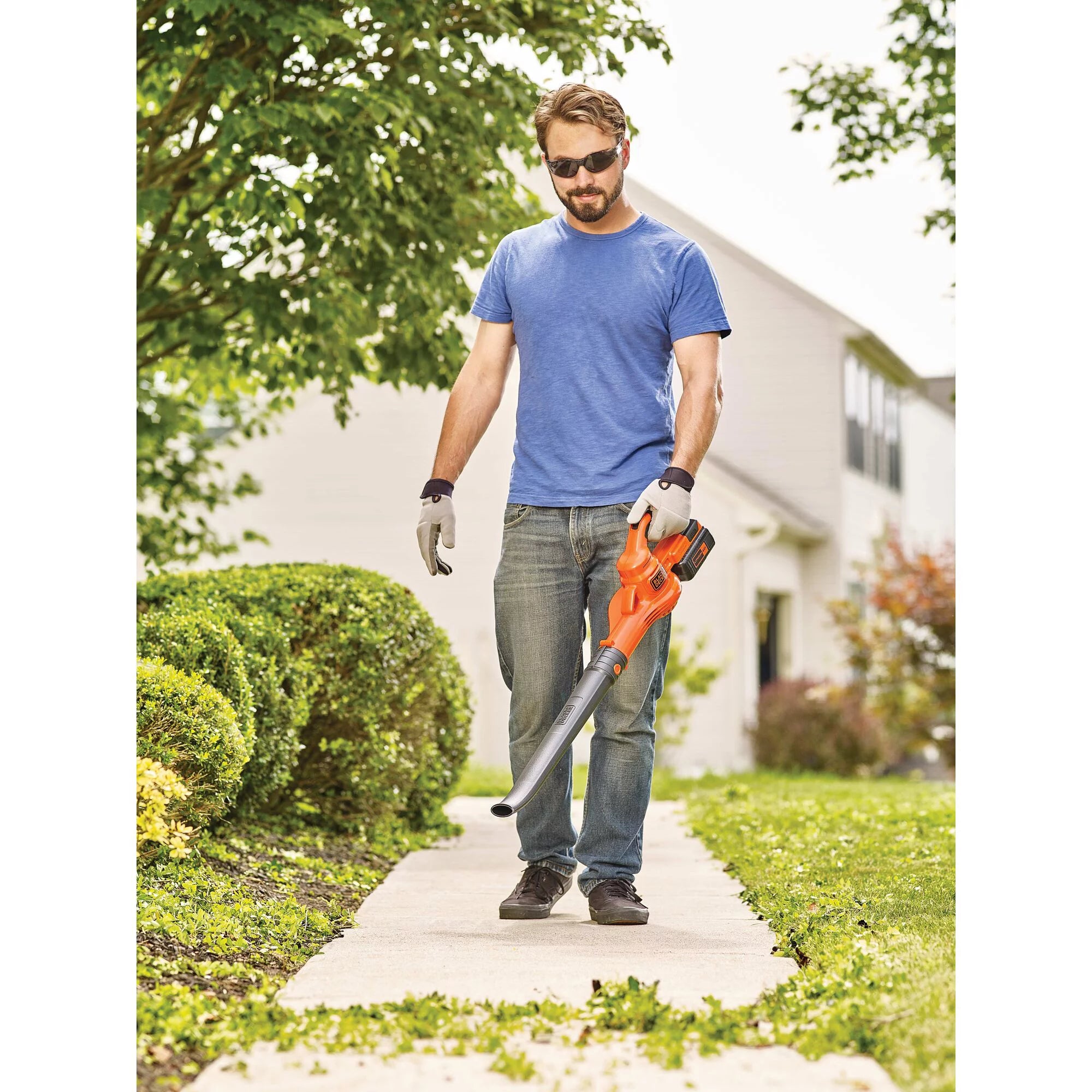 40V MAX Lithium Cordless Sweeper O23827