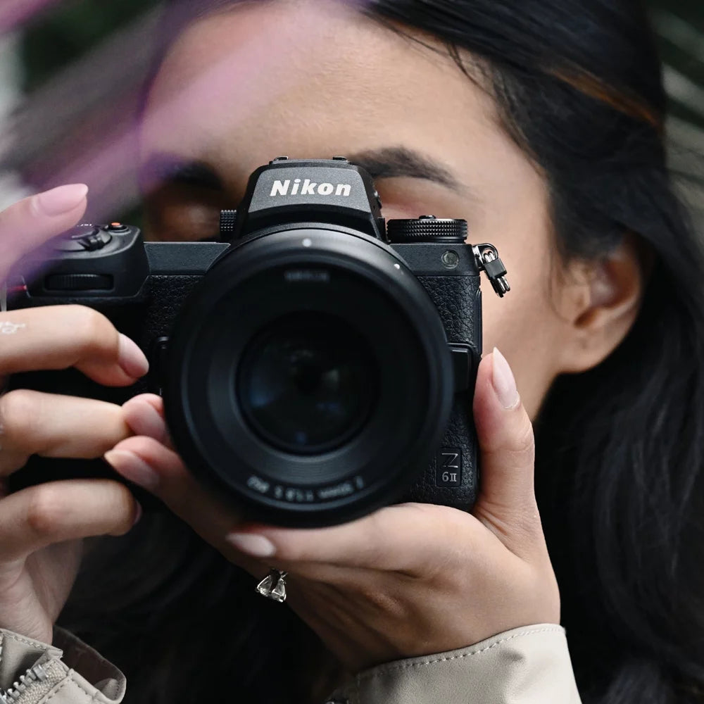Mirrorless Camera 24.5MP Full Frame Body Only J573