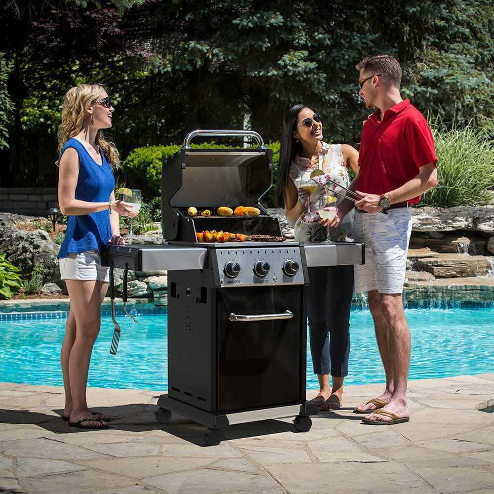 3-Burner Black Natural Gas Grill U65313