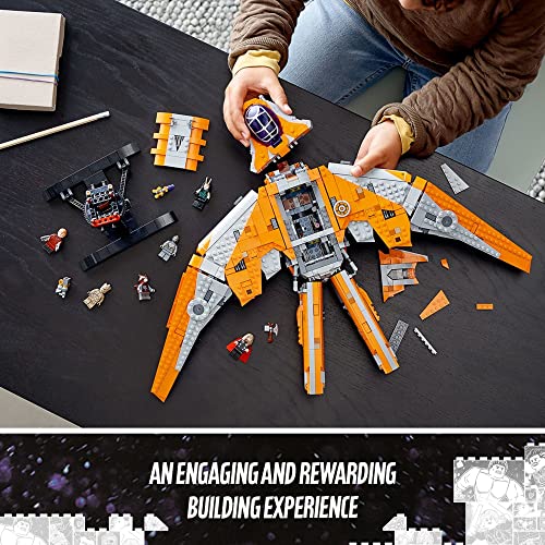 Large Avengers Spaceship Model Building Toy P289153