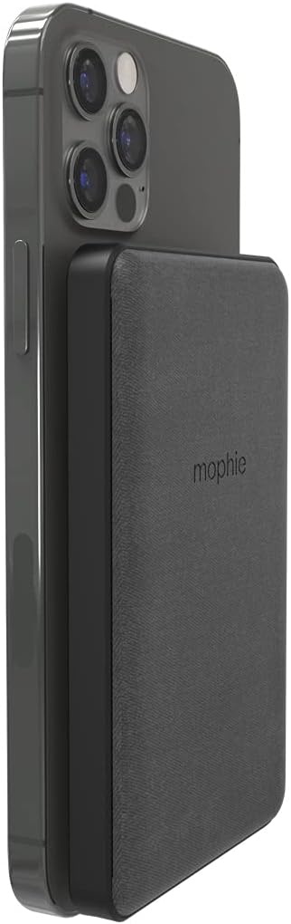 Black 5,000mAh Magnetic Portable Wireless Charger with Pack of 2 snap Adapters E166010