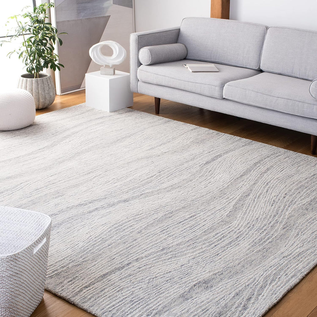 Grey & Ivory 8' x 10' Handmade Wool Area Rug N99495