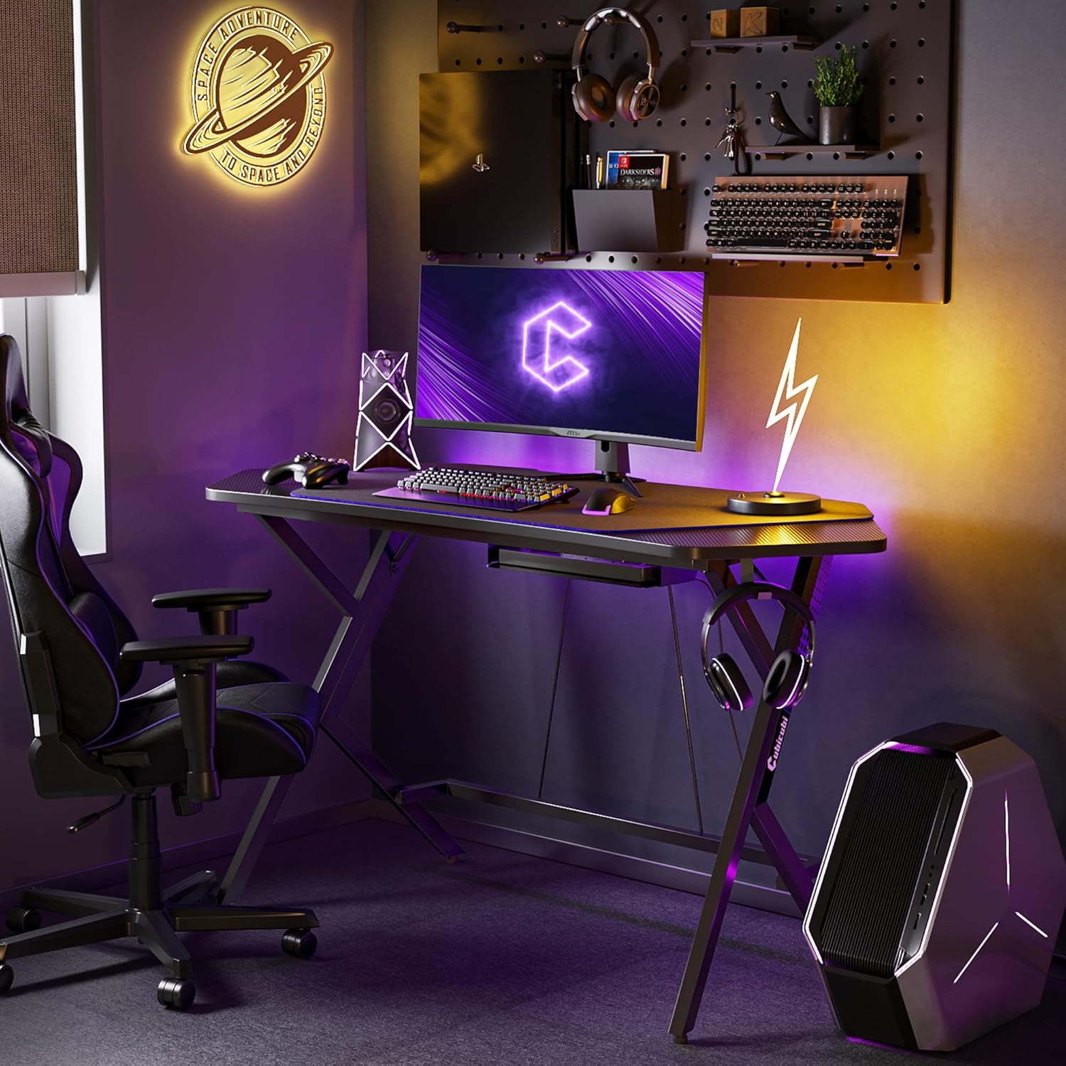 47 inch Gaming Desk with Carbon Fiber Surface and Cable Tray N695020