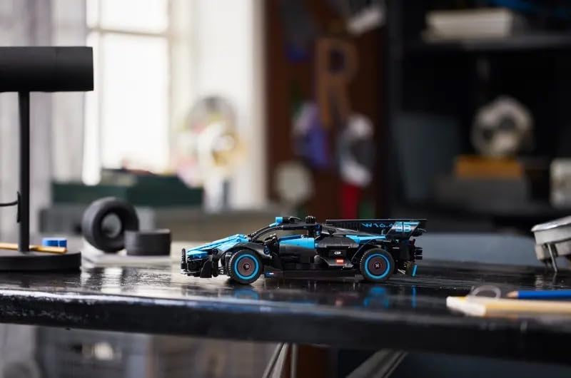 Blue LEGO TECHNIC Bugatti Agile L256349